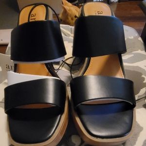 NWT a.n.a Sanger Black Sandals 8.5
